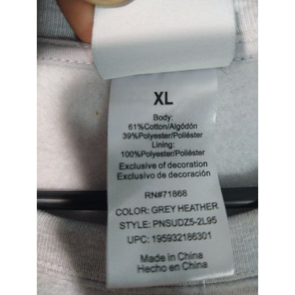 Peanuts Snoopy Charlie Brown Christmas 2022 Gray Size XL Light Up Sweatshirt - Picture 8 of 9